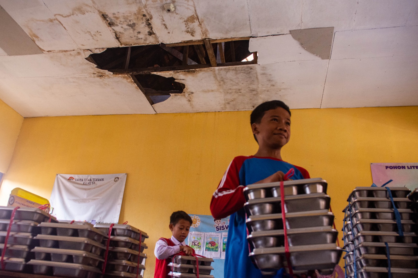 Sekolah rusak di Bandung