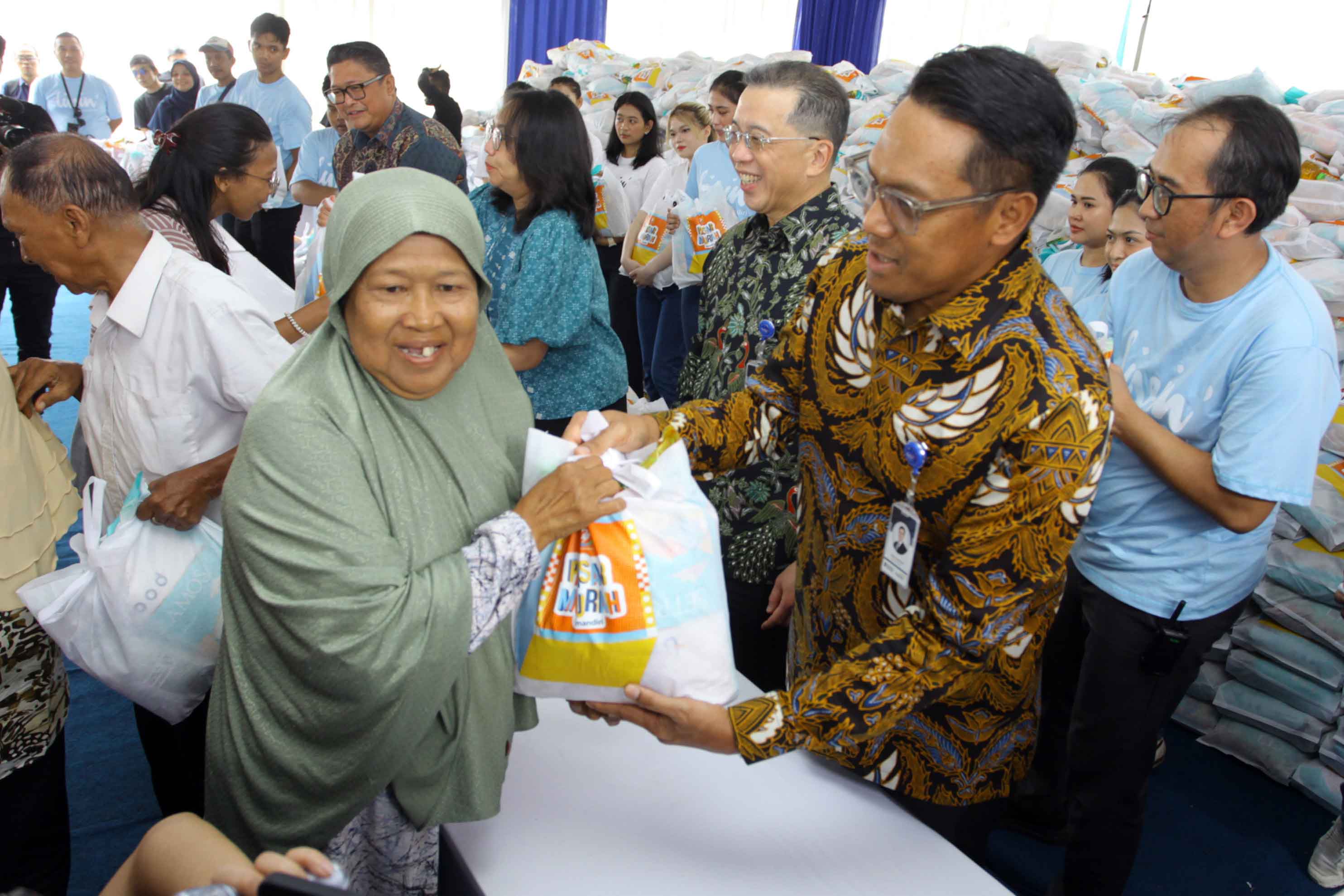 Bank Mandiri Tawarkan Pasar Murah di Momen Ulang Tahun ke-27