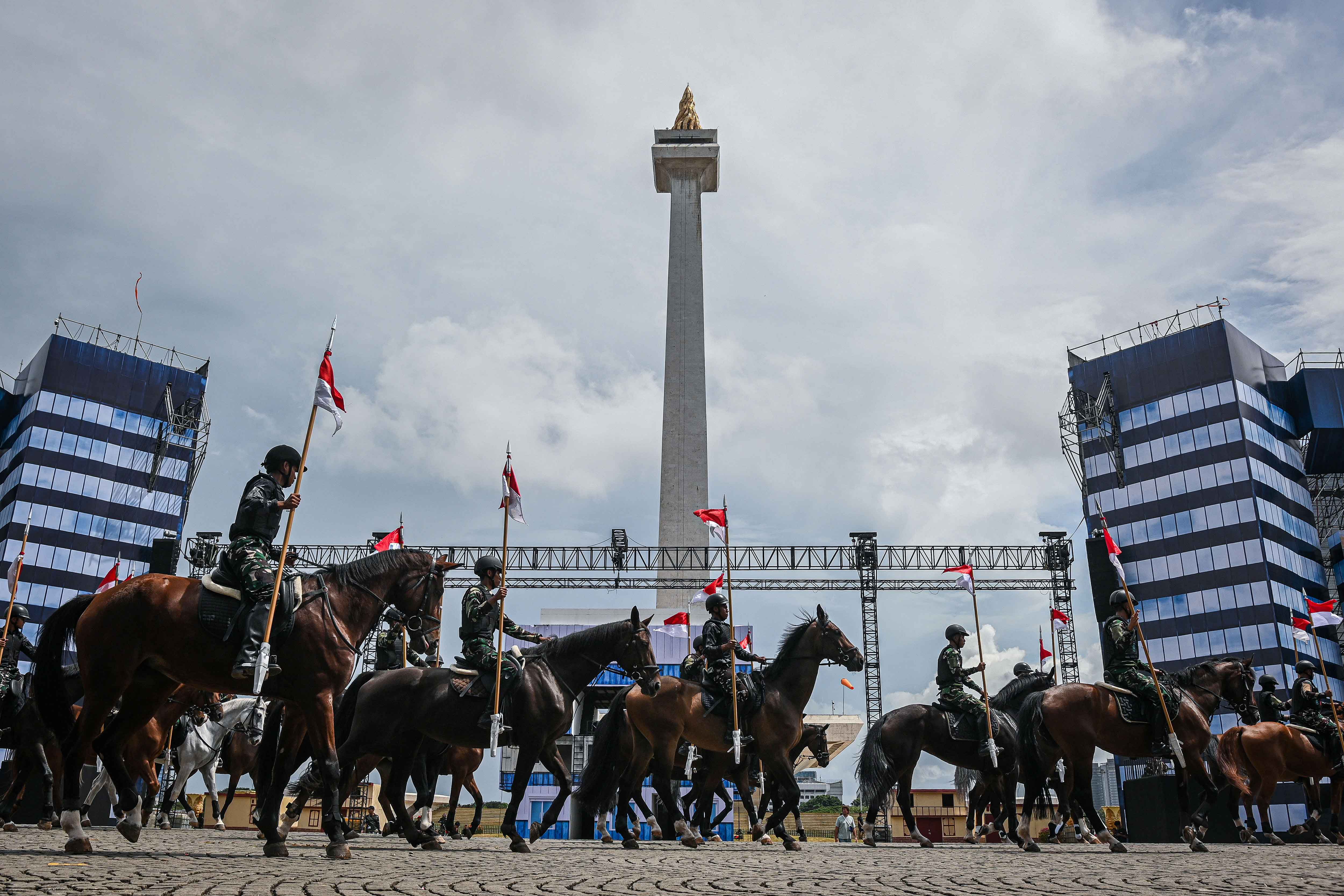 Gladi kotor HUT ke-80 TNI di Monas