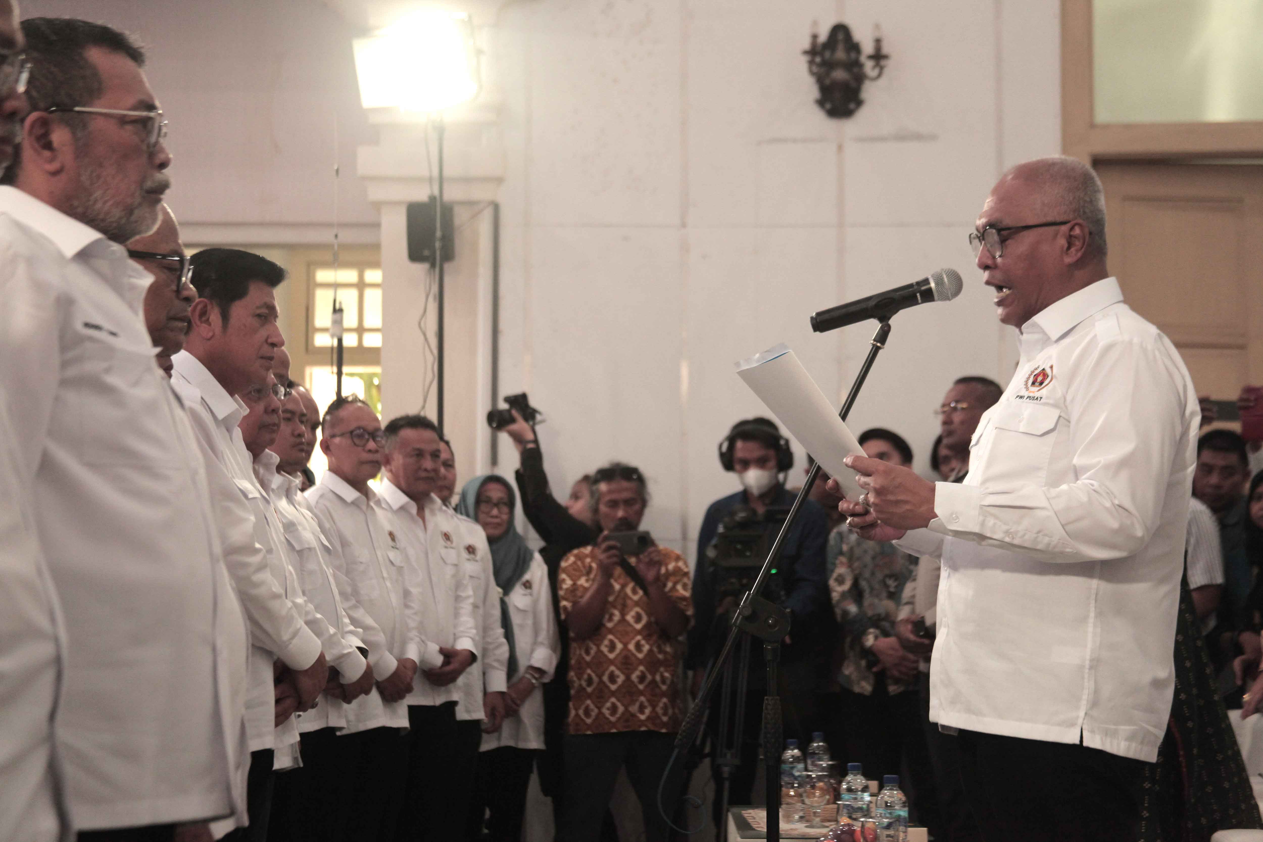 PWI Pusat Resmi Lantik Pengurus Baru