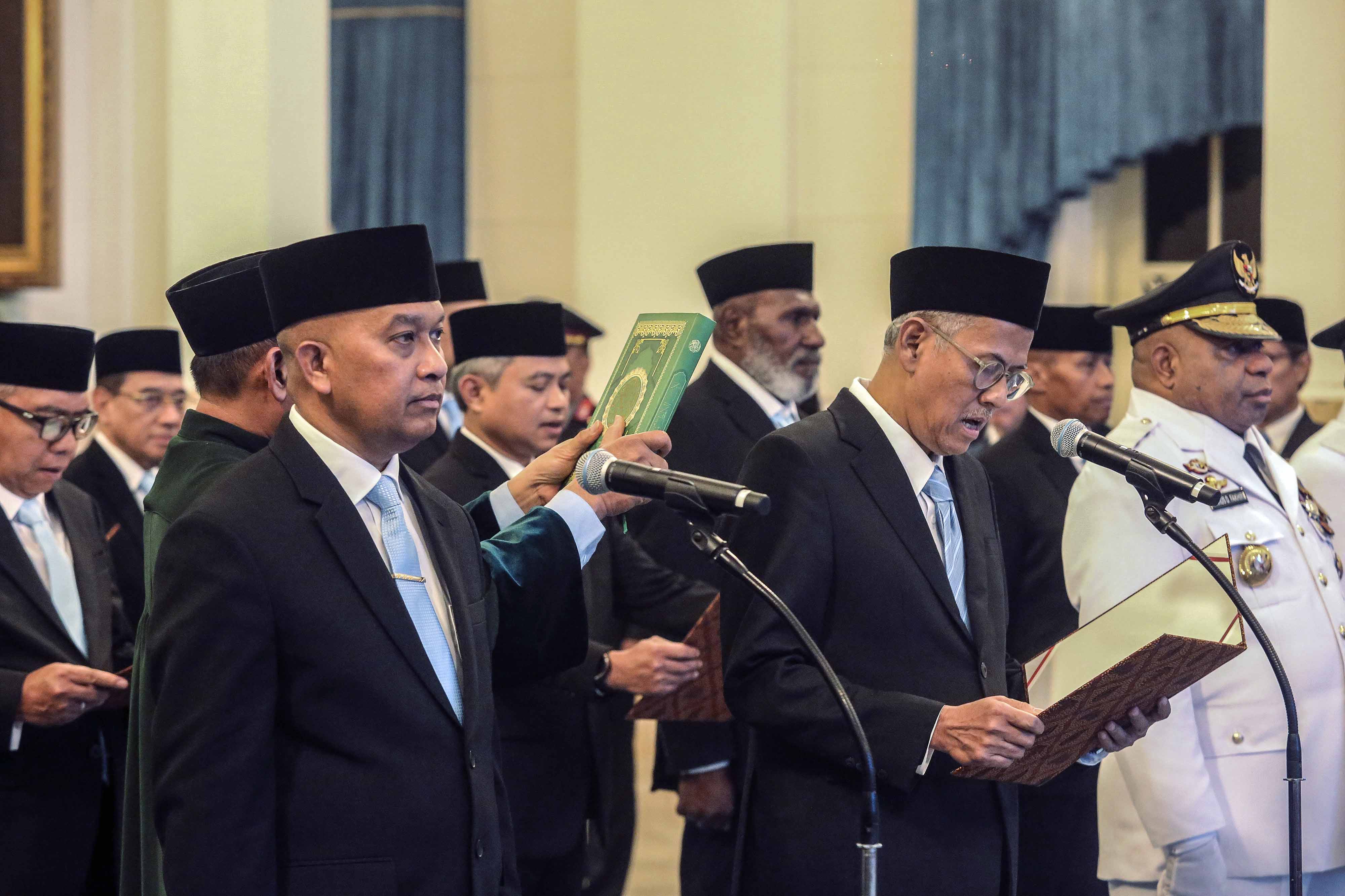 Presiden Prabowo lantik DK LPS