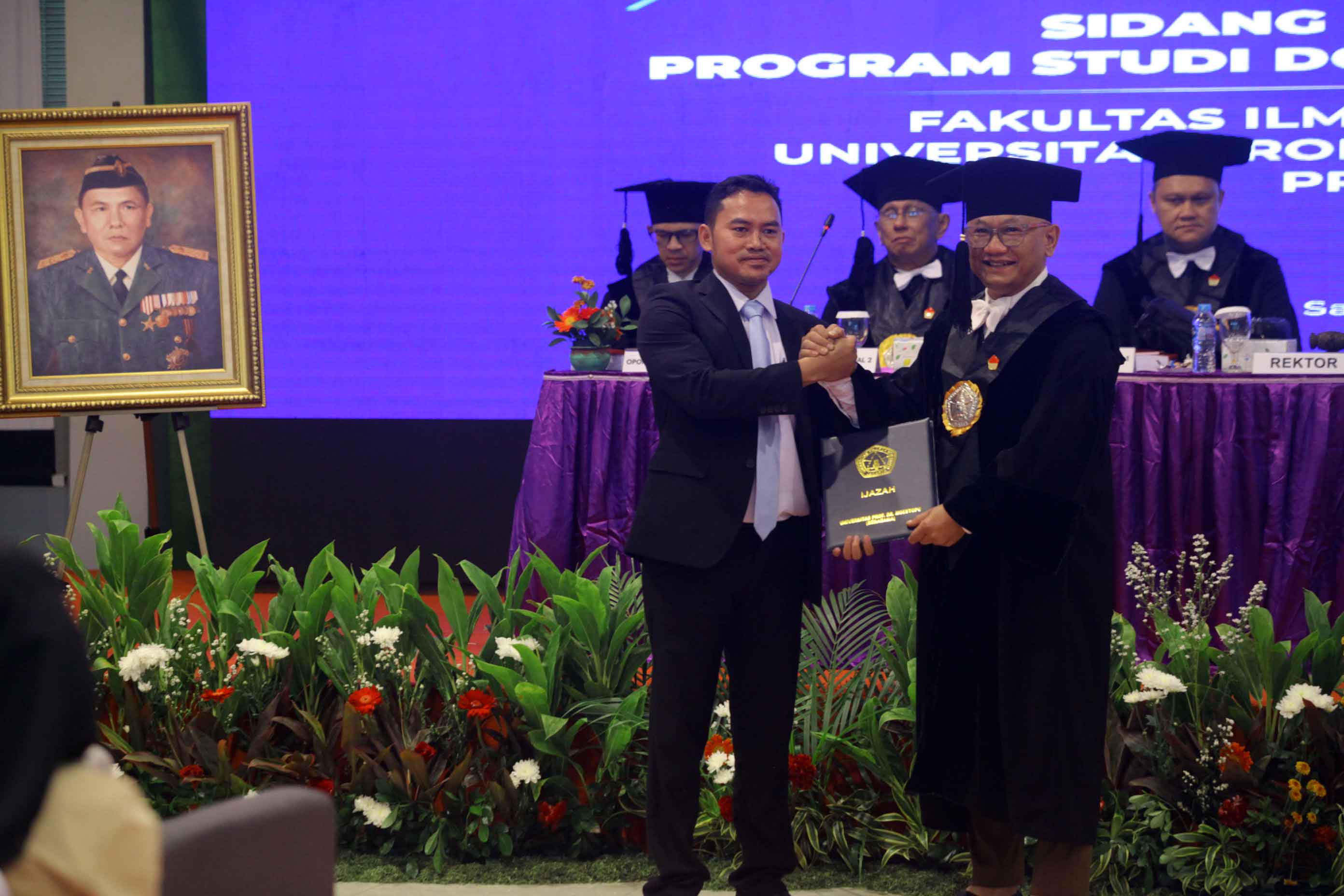 Ariawan Anak Petani Juga Bisa Meraih Pendidikan Tertinggi