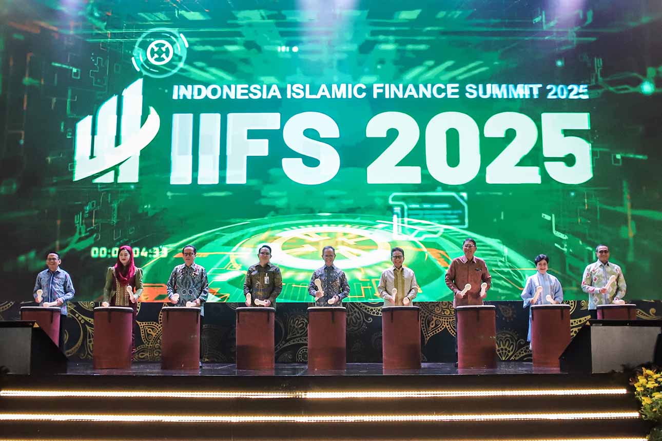 Indonesia Islamic Finance Summit 2025 Resmi Dibuka