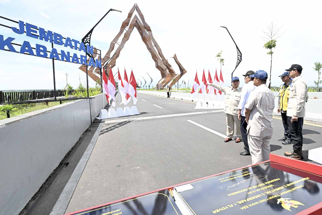 Presiden Prabowo Resmikan Jembatan Kabanaran di Yogyakarta