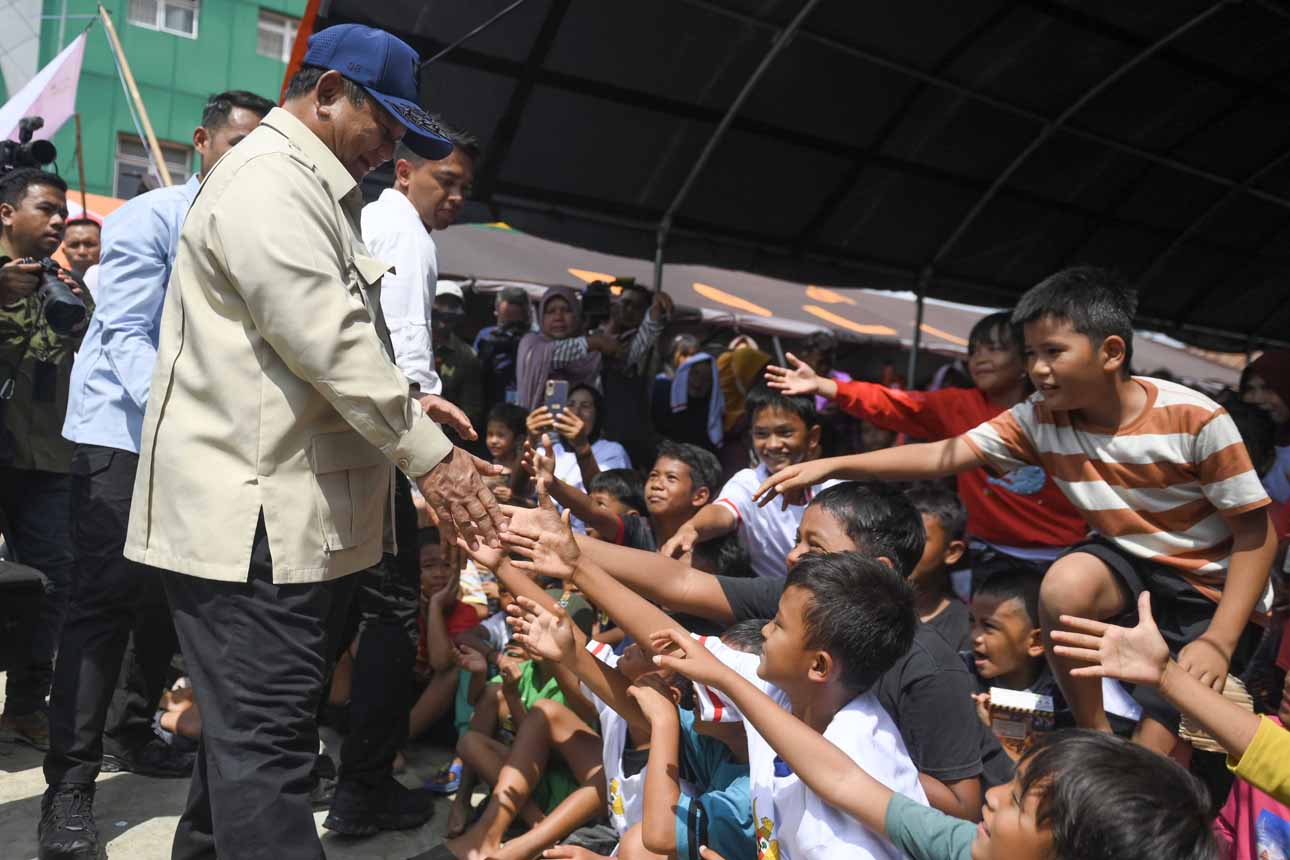Presiden Kunjungi Pengungsi di Sumut