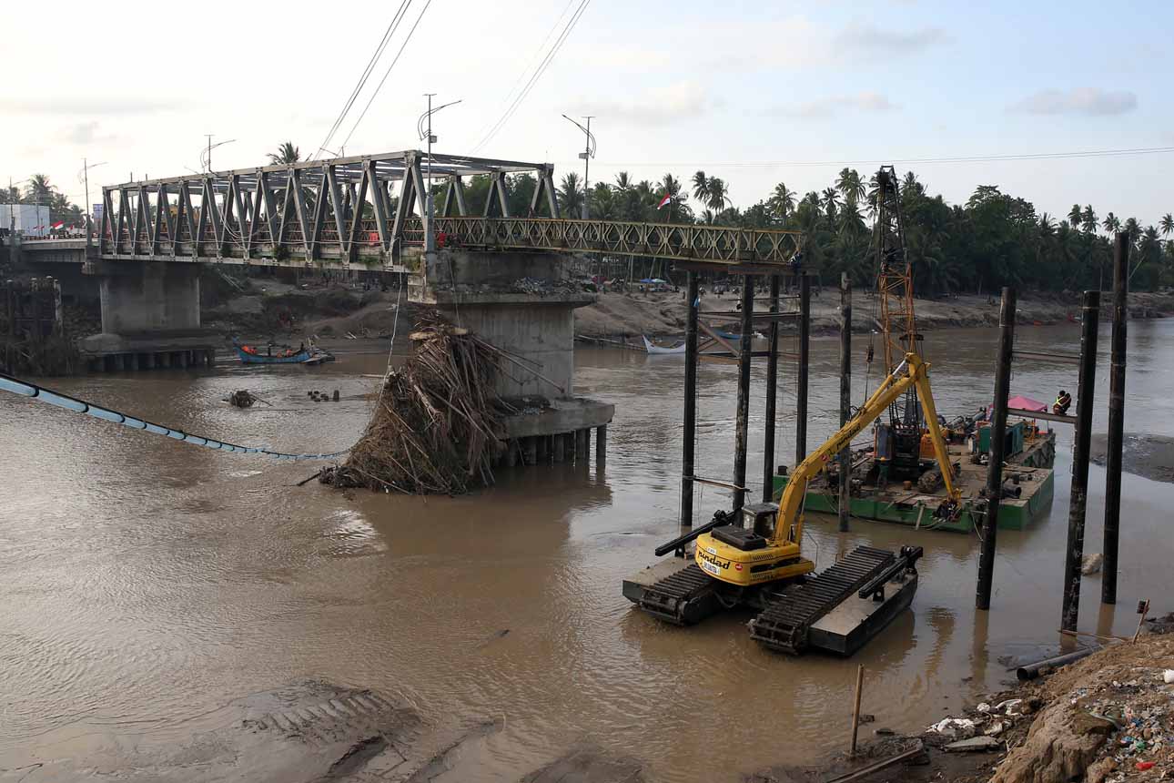 Pembangunan Jembatan Bailey di Jalur Banda Aceh–Medan