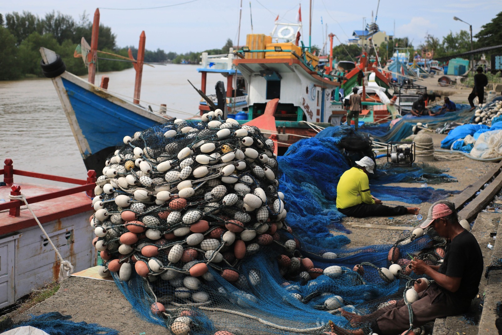 Hari pantang melaut pada peringatan tsunami di Aceh