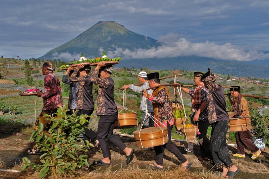 Warga Plabengan Lestarikan Tradisi Nyadran Rejeban