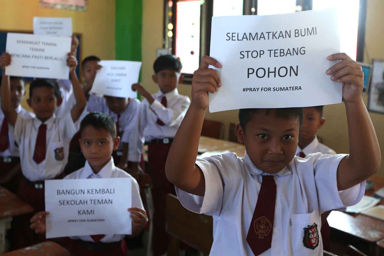 Masuk Sekolah Perdana, Pelajar Aceh Gelar Doa Bersama untuk Daerah Terdampak Bencana