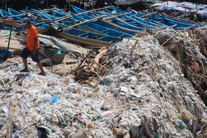 Masalah Sampah Laut di Bali