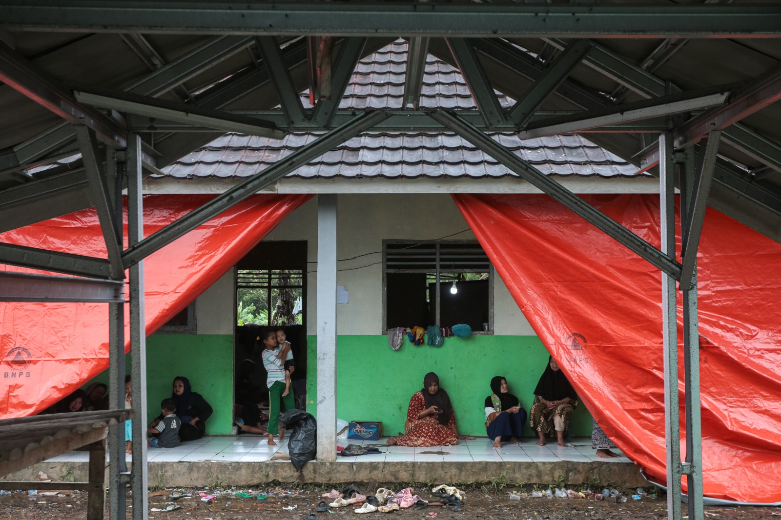 Warga Padarincang masih mengungsi pascabencana longsor