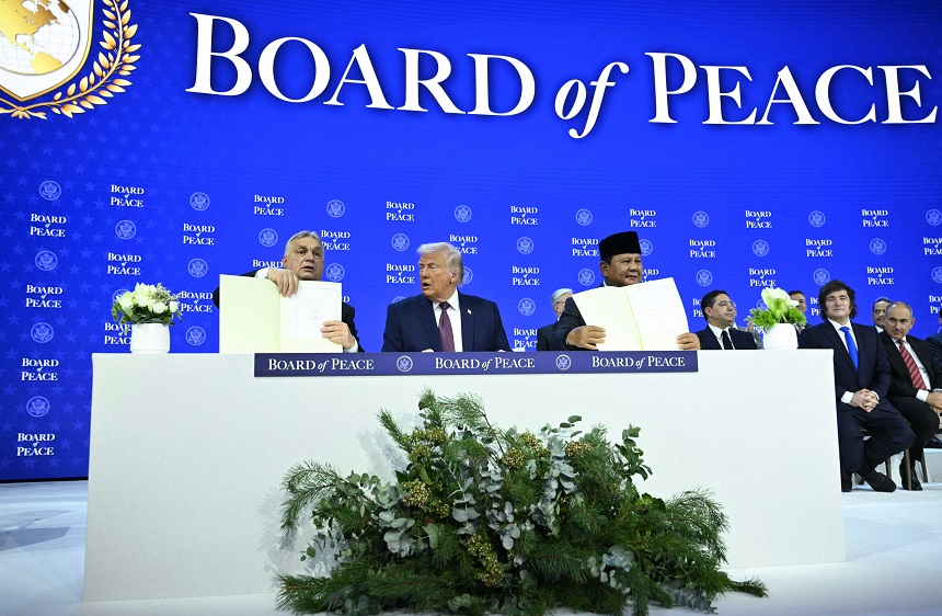 Prabowo Tandatangani Piagam Dewan Perdamaian Bersama Trump dan Sampaikan Pidato di World Economic Forum 2026