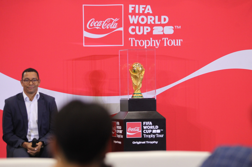 Fifa World Cup Trophy Tour By Coca-cola Hadir Di Indonesia