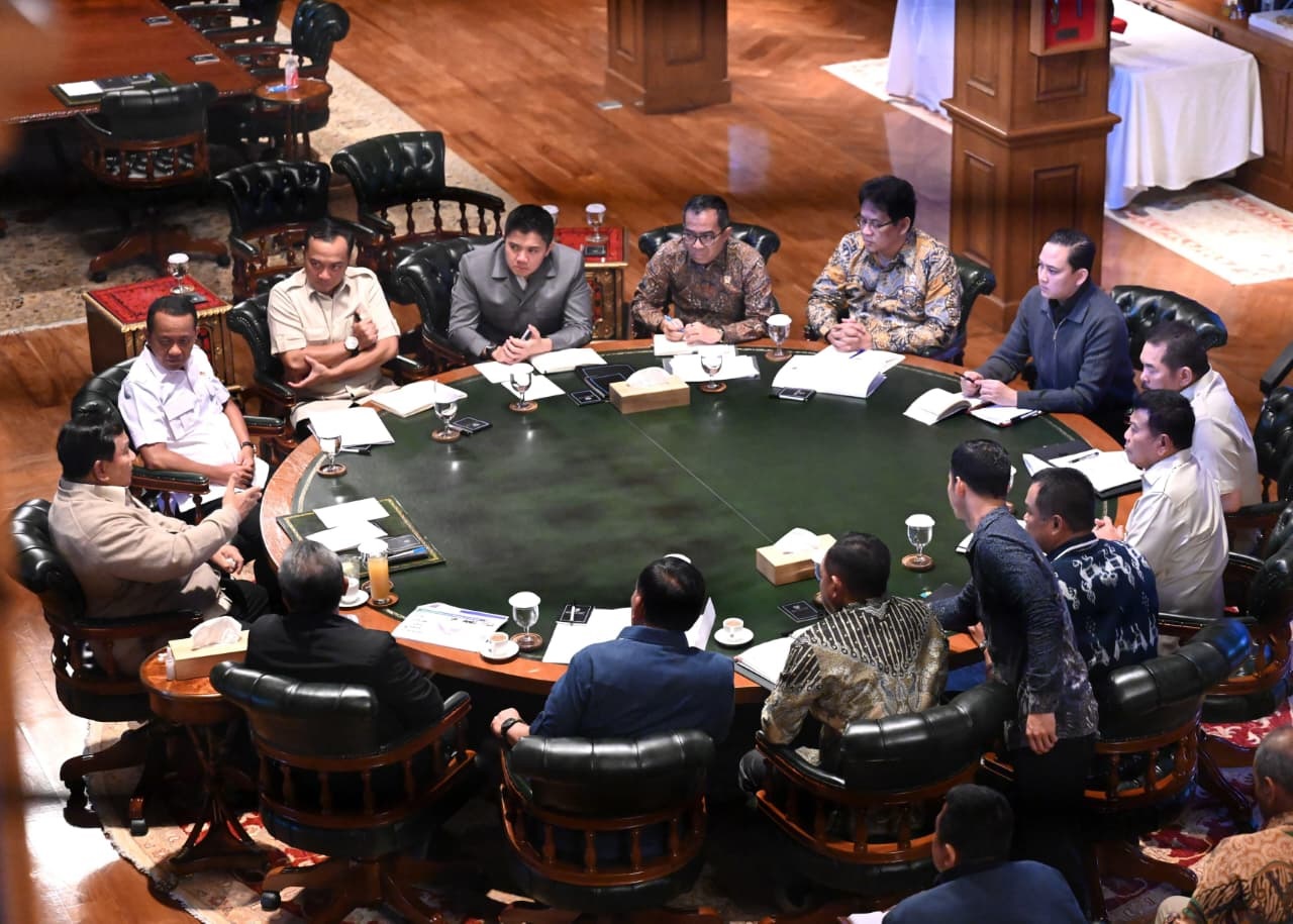 Usai Lawatan Luar Negeri, Presiden Prabowo Gelar Pertemuan Kabinet di Hambalang