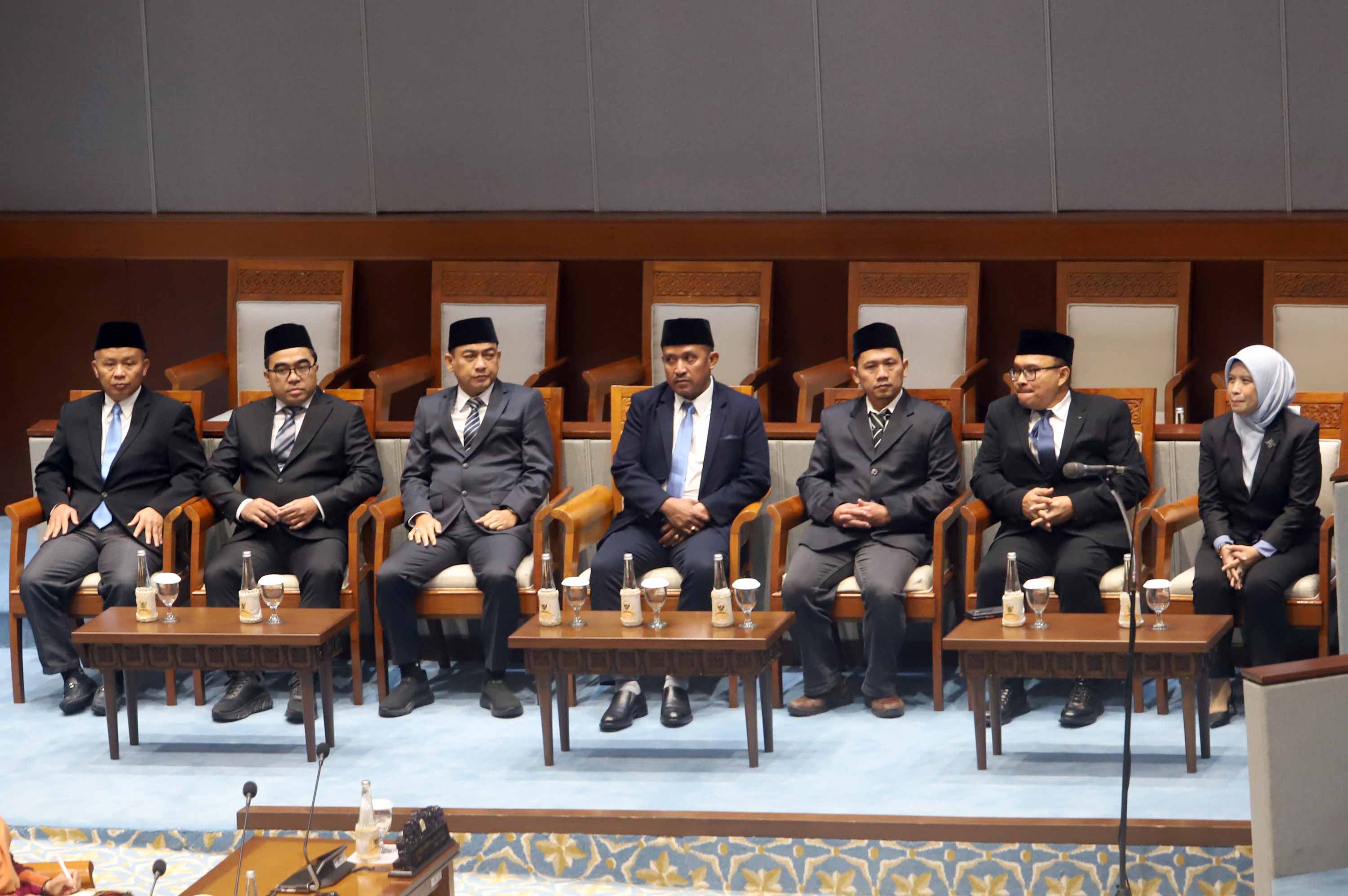DPR Setujui 9 Nama Anggota Ombudsman untuk Periode 2026–2031
