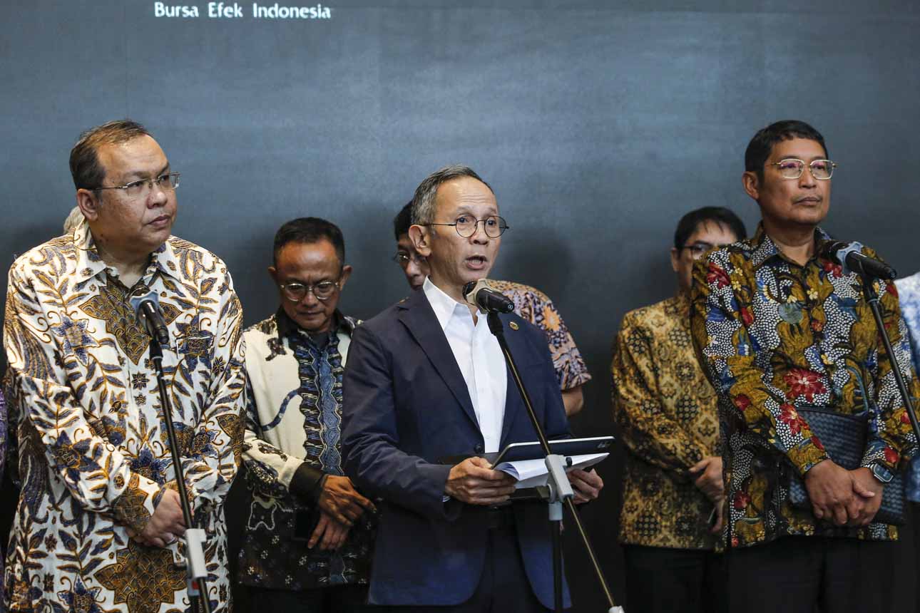 Keterangan Pers OJK dan Bursa Efek Indonesia
