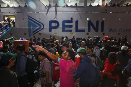 Arus mudik di Pelabuhan Manokwari