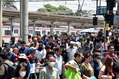 Jumlah Perjalanan KRL Commuter Line Selama Masa Angkutan Lebaran Meningkat