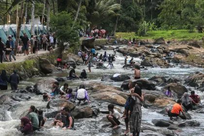 Libur Lebaran di wisata alam Pesona Curug Goong