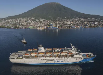 Arus balik dengan KM Nggapulu tiba di Ternate