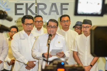 Konferensi pers Menekraf tanggapi kasus Amsal Sitepu