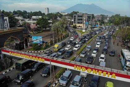 Kemacetan Kendaraan di Puncak Bogor