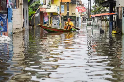 Dayeuhkolot Kabupaten Bandung Dilanda Banjir