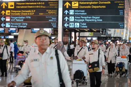 Keberangkatan PPIH di Bandara Soetta