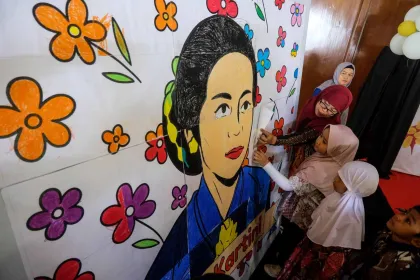 Meneladani Perjuangan RA Kartini di Kalangan Siswa