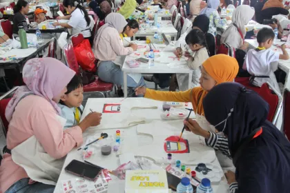 Re:Art LRT Jakarta: Hidupkan Ruang Stasiun dengan Sentuhan Seni