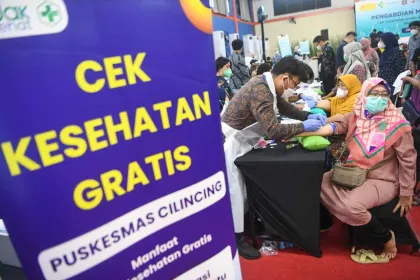 Layanan Cek Kesehatan Gratis Disertai Skrining Tuberkulosis