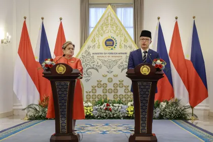 Pertemuan bilateral Menlu Indonesia-Filipina