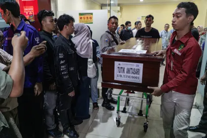 RS Polri identifikasi 10 korban kecelakaan kereta