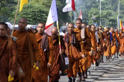 Langkah Damai Bhikkhu dalam Walk For Peace 2026