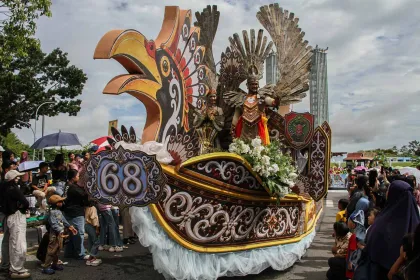 Karnaval Budaya Isen Mulang 2026 Meriah Digelar