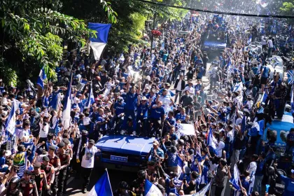 Euforia Konvoi Persib Usai Menjuarai BRI Super League 2026