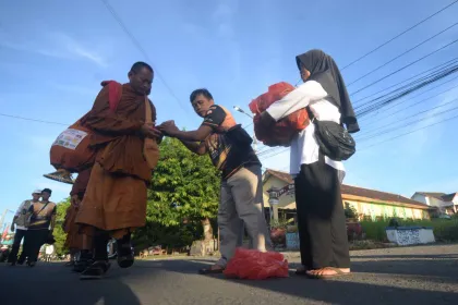 Walk For Peace 2026 Menuju Borobudur Singgah di Klaten