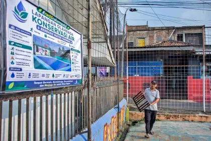 Berita Foto : Atasi Tanah Ambles, KLH Siapkan Regulasi Water Farming