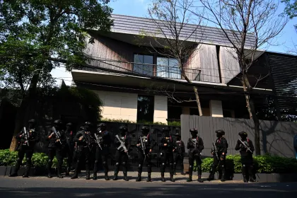 Berita Foto : KPK geledah rumah Silmy Karim