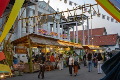 Berita Foto : Pasar Kangen Taman Budaya