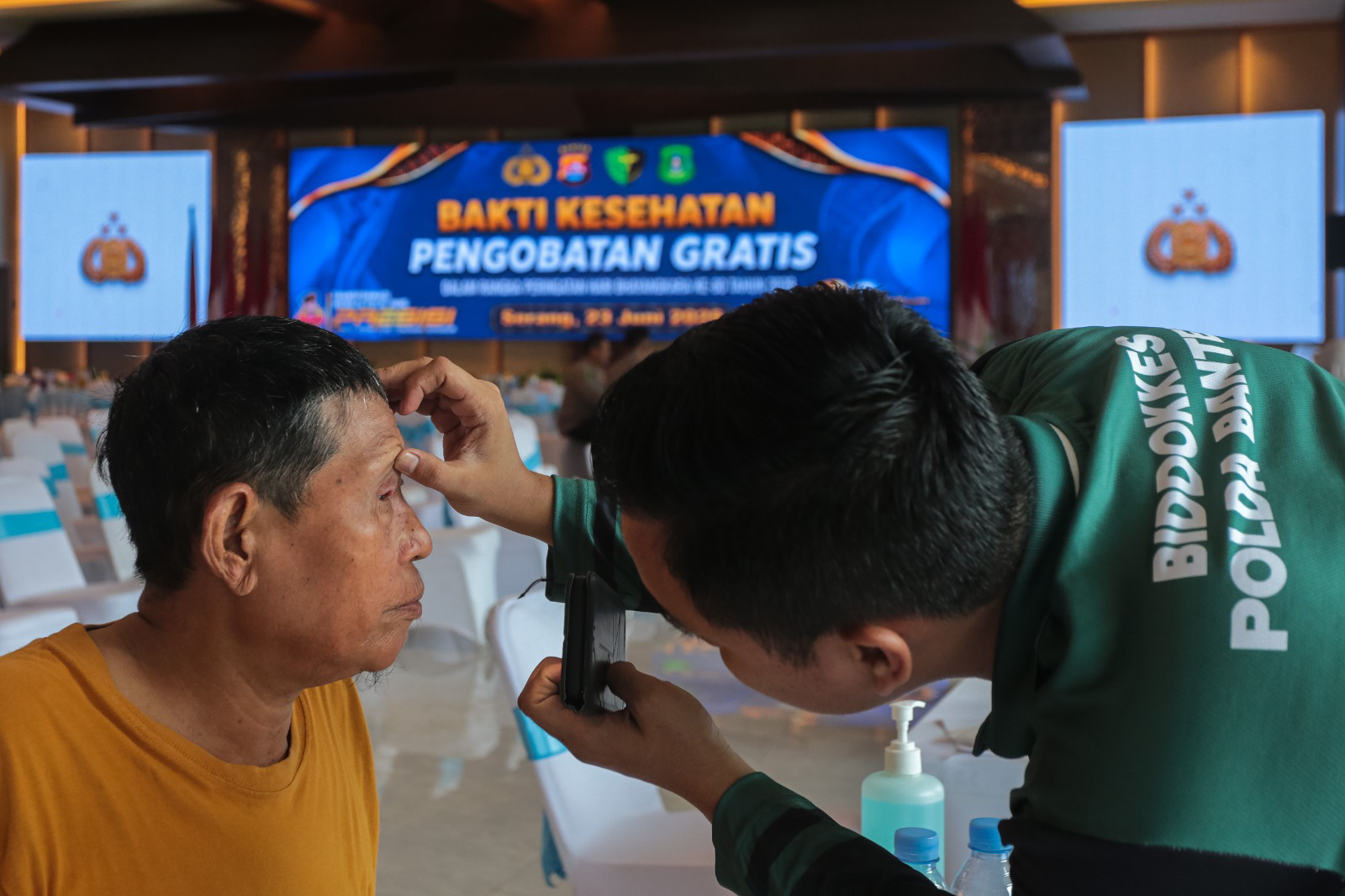 Bakti kesehatan memperingati Hari Bhayangkara di Banten