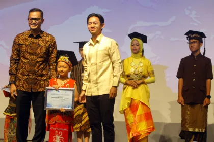 Berita Foto : UOB Indonesia dan Ruangguru Gelar CODEFEST 2026 Perdana, Dorong Generasi Muda Menjawab Tantangan Dunia Nyata