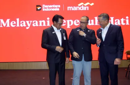 Komitmen Melayani Sepenuh Hati, Danantara dan Bank Mandiri Gelar Sosialisasi CX100
