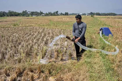 Berita Foto : Pembangunan Infrastruktur Irigasi Pertanian