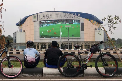Berita Foto : Fasilitas nobar piala dunia di ruang publik Bogor