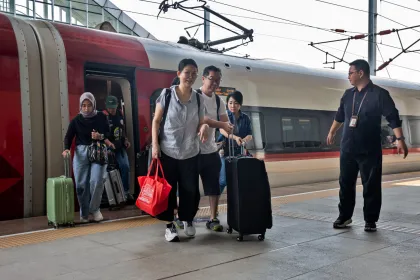 Jumlah kedatangan wisman ke Jawa Barat melalui stasiun Whoosh