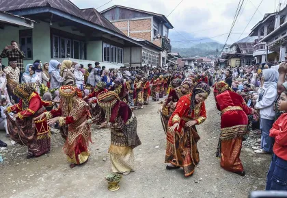 Berita Foto : Tari Iyo Iyo Kerinci