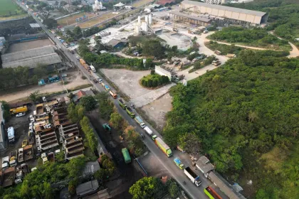 Berita Foto : Perbaikan Infrastruktur Pendukung Kawasan Industri di Banten