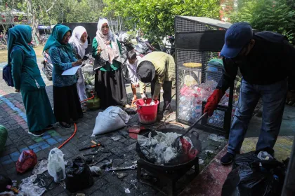 Berita Foto : Edukasi pemanfaatan sampah di Hari Keluarga Nasional