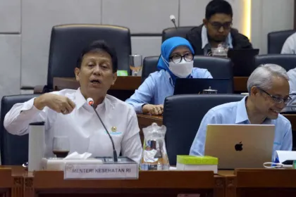 Berita Foto : Komisi IX DPR Gelar Raker dengan Menteri Kesehatan